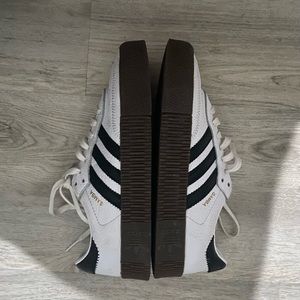 **SOLD** Used Adidas Originals Samba Rose. Women Size 7